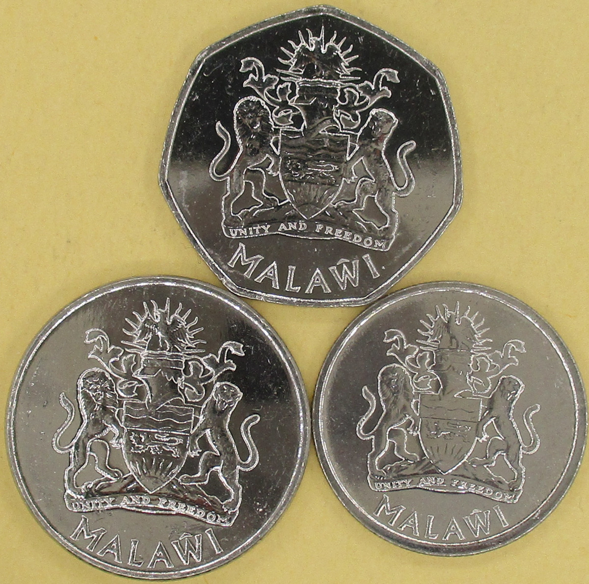 Zdjęcie do Zestaw 3 monet 1 do 10 kwacha