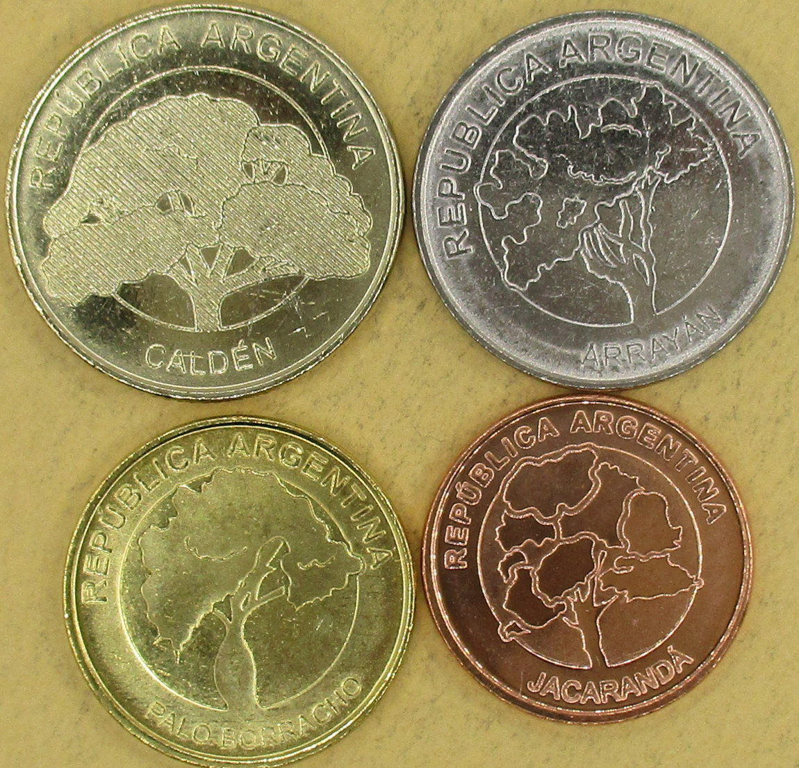 Zdjęcie do Zestaw 4 monet 1 do 10 peso lata 2017 do 2020