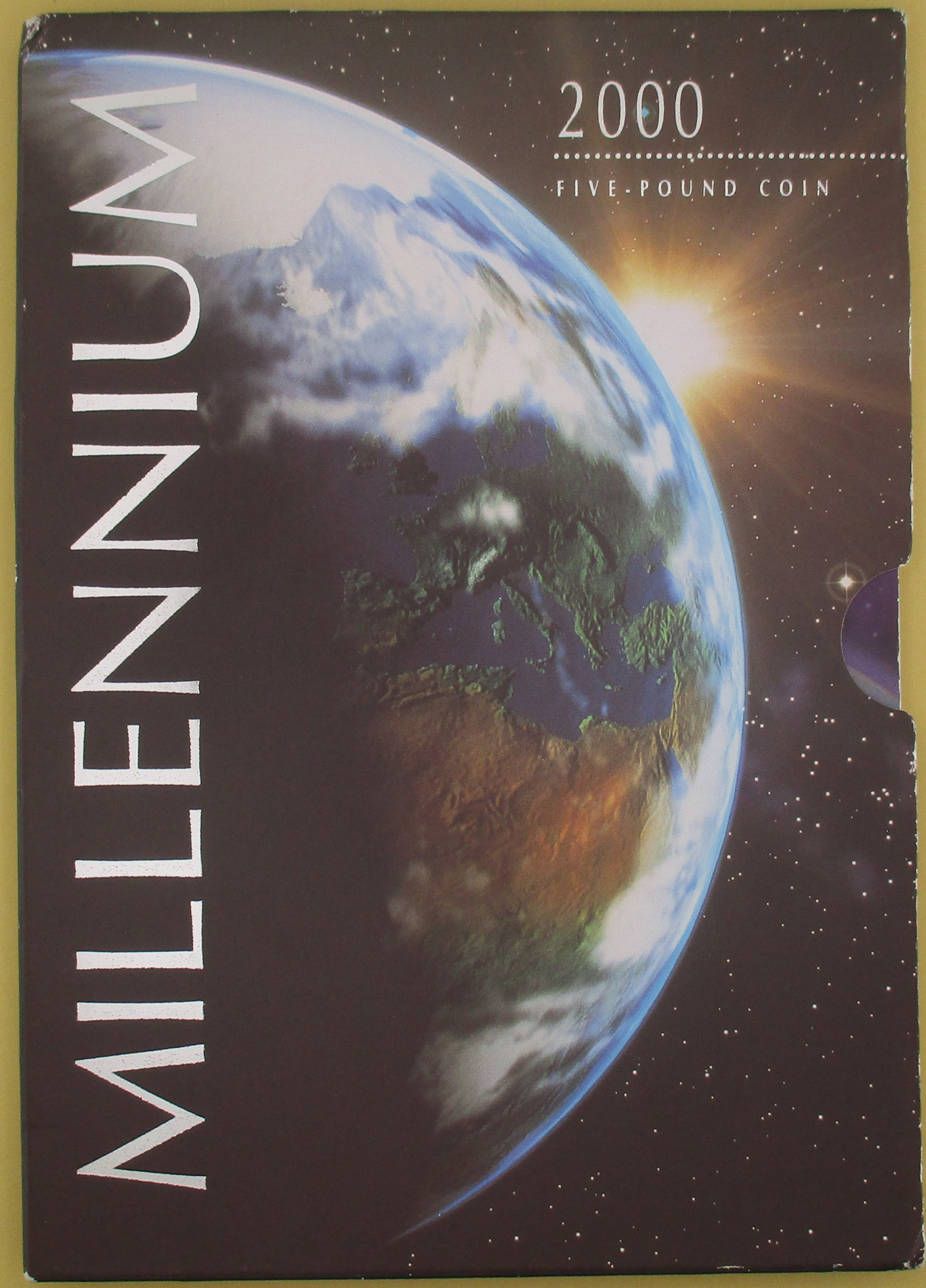 Zdjęcie do Millenium 5 funtów